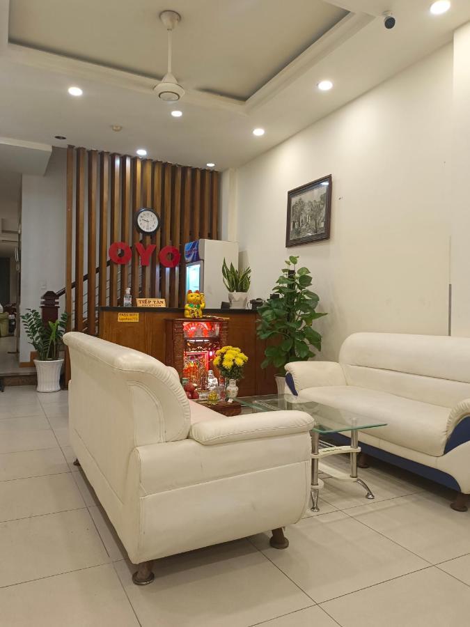 Nhu Y Hotel Hô Chi Minh-Ville Extérieur photo