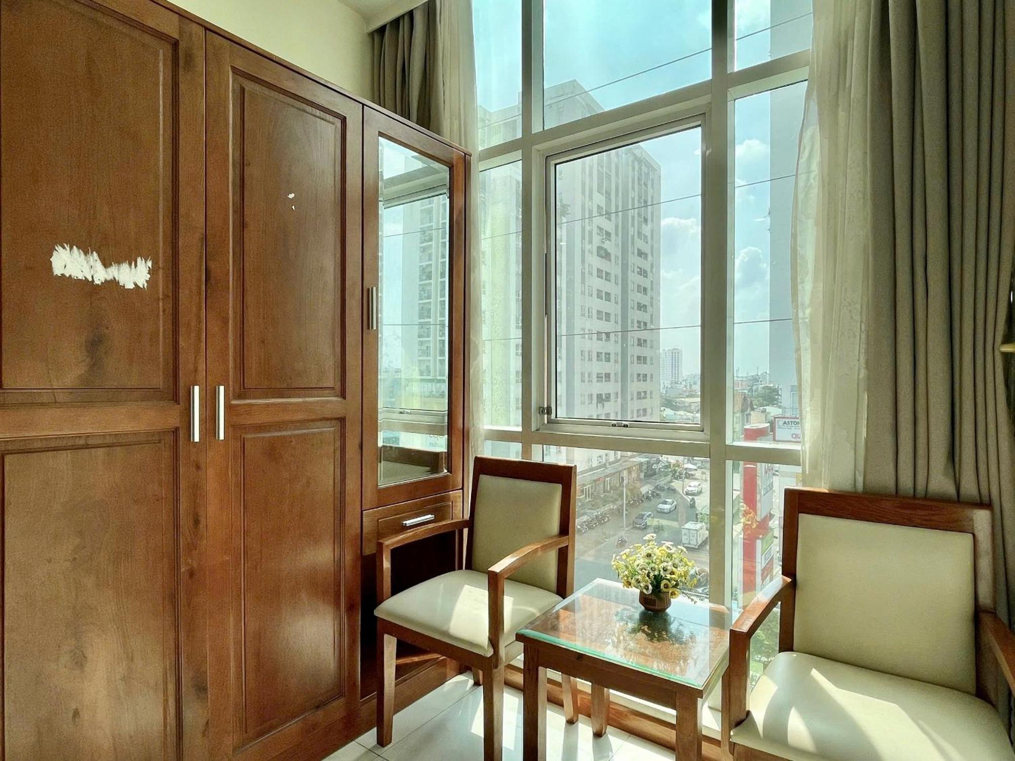 Nhu Y Hotel Hô Chi Minh-Ville Extérieur photo