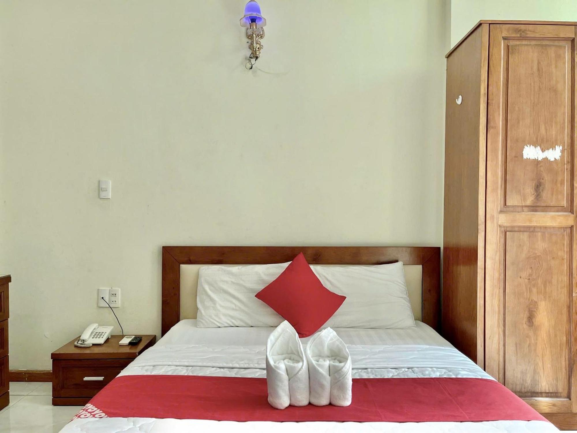 Nhu Y Hotel Hô Chi Minh-Ville Extérieur photo